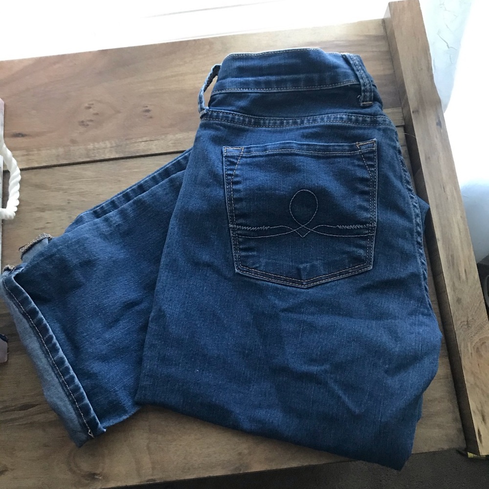 Lucky Jeans